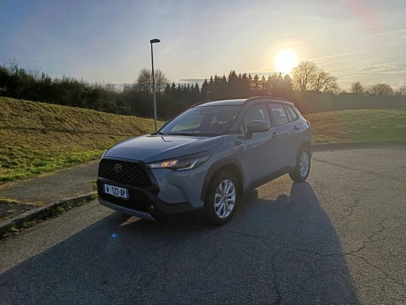TOYOTA Corolla Cross 1 8 eCVT Active
