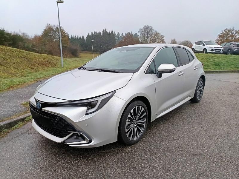TOYOTA Corolla 1.8 140ch Design MY24