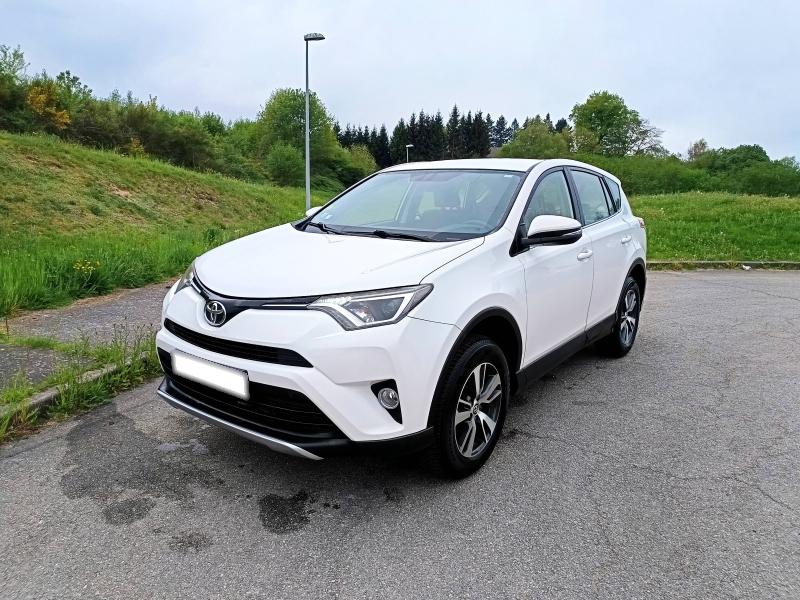 TOYOTA RAV4 143 D-4D Dynamic 2WD