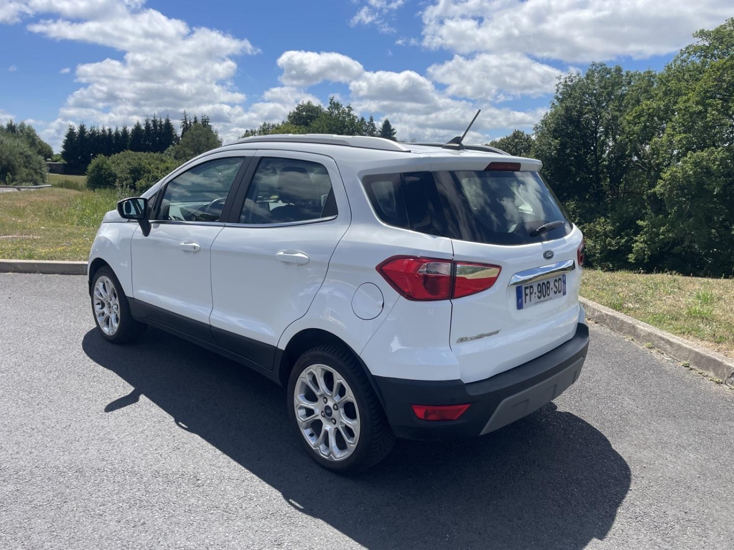 FORD EcoSport 1.5 EcoBlue 95ch Titanium